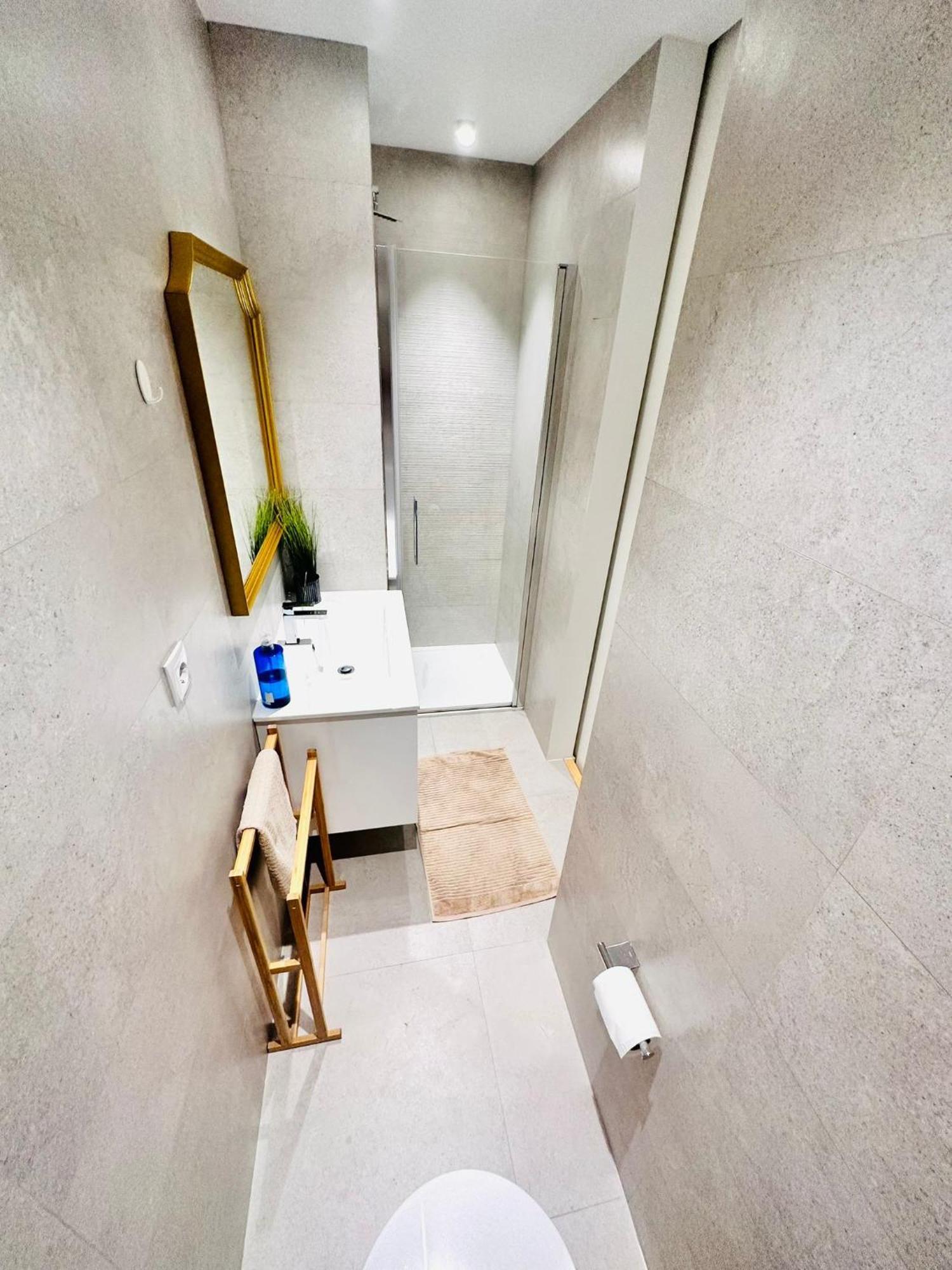Bernardim - No 87 - 2b - The Three-bedroom Escape Apartamento *