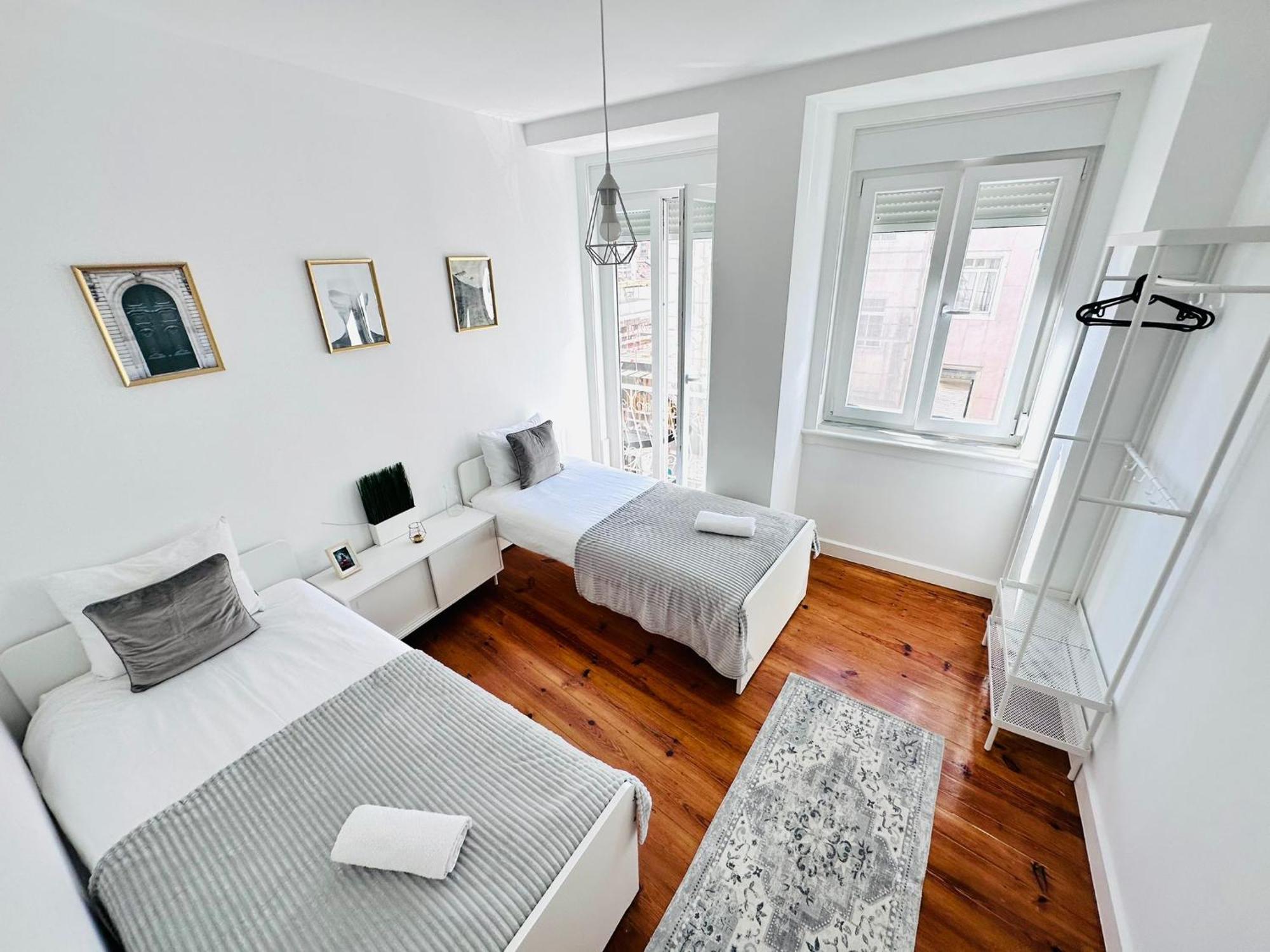Bernardim - No 87 - 2b - The Three-bedroom Escape * Lisboa